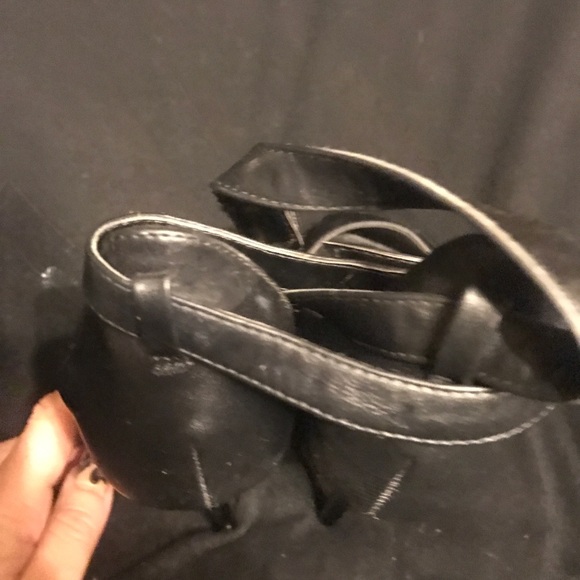 Black strap mossimo size 8 shoes - Picture 4 of 5